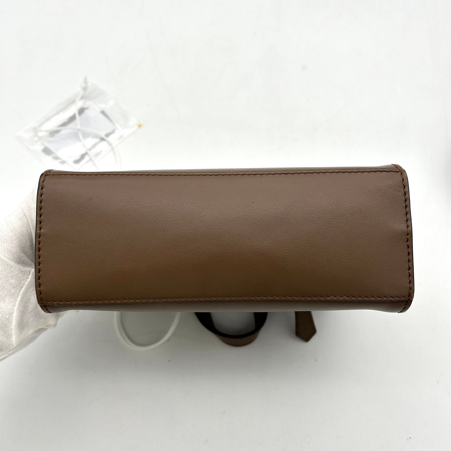 Pre-owned Fendi Lui Mini Messenger official LA17587