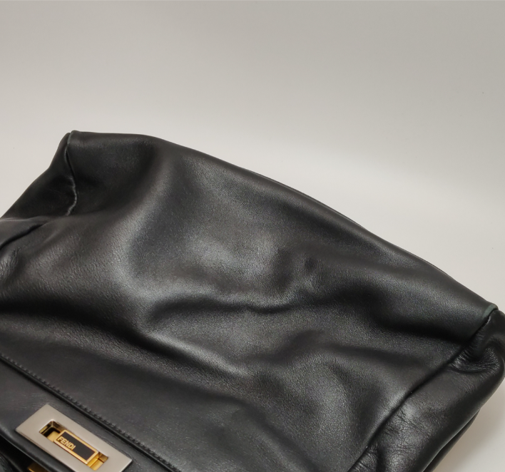 Preloved Fendi Peekaboo Medium Bag Black 250215781064350