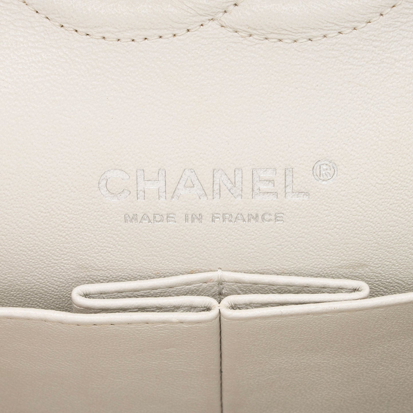 Chanel Caviar Leather Classic Medium Double Flap Bag (SHF-6uLdtF)
