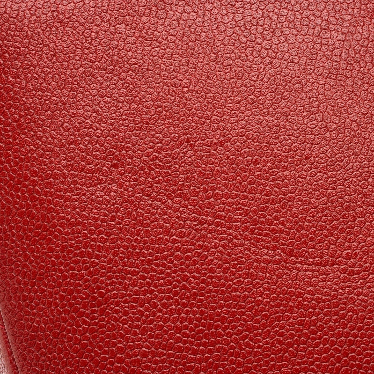 Chanel Caviar Leather Grand Shopping Tote (SHF-pUyEza)
