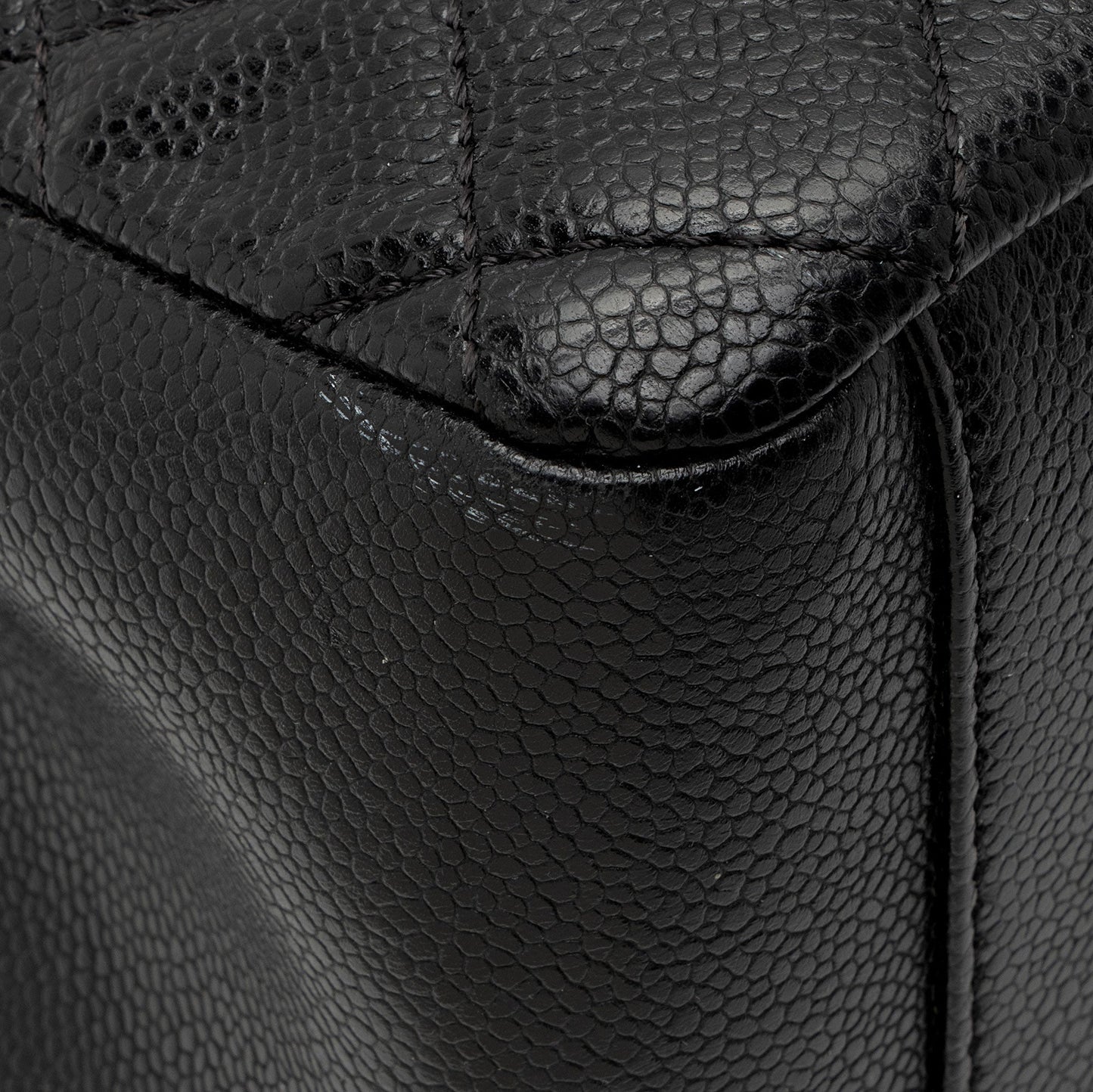 Chanel Caviar Leather Grand Shopping Tote (SHF-lwZhXi)