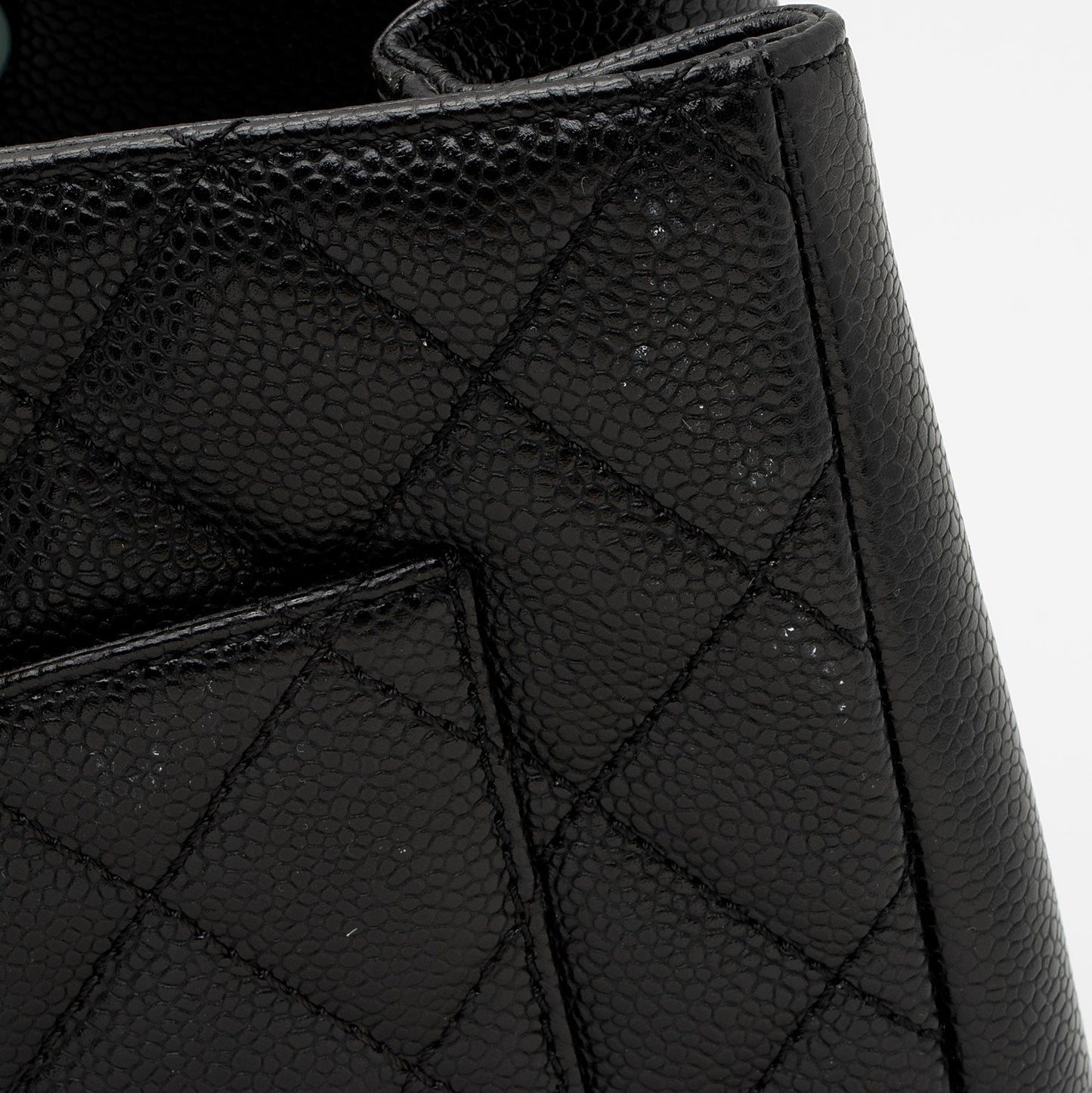 Chanel Caviar Leather Grand Shopping Tote (SHF-lwZhXi)