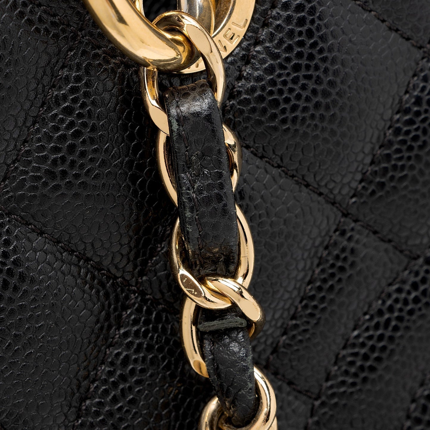 Chanel Caviar Leather Grand Shopping Tote (SHF-vlmDO8)