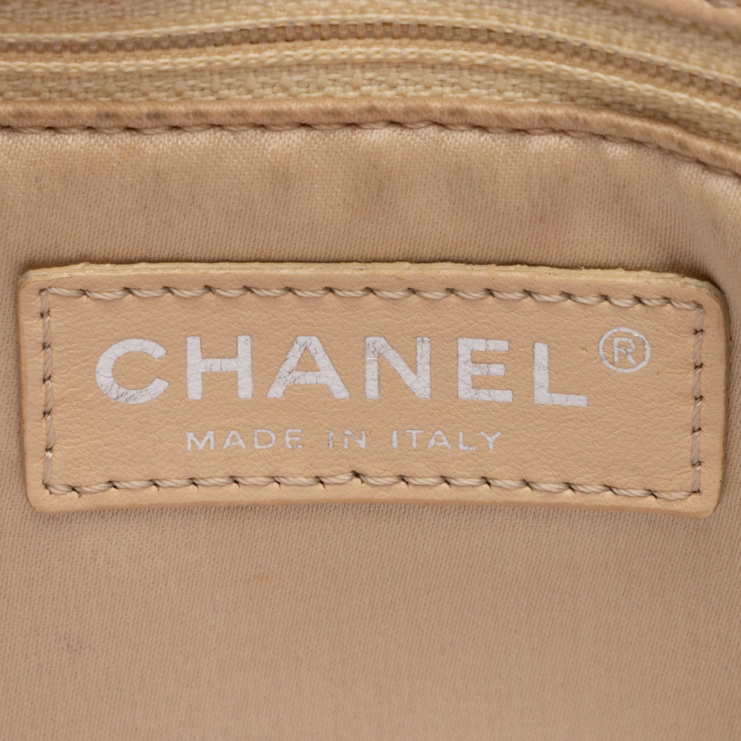 Chanel Caviar Leather Grand Shopping Tote (SHF-x73usl)