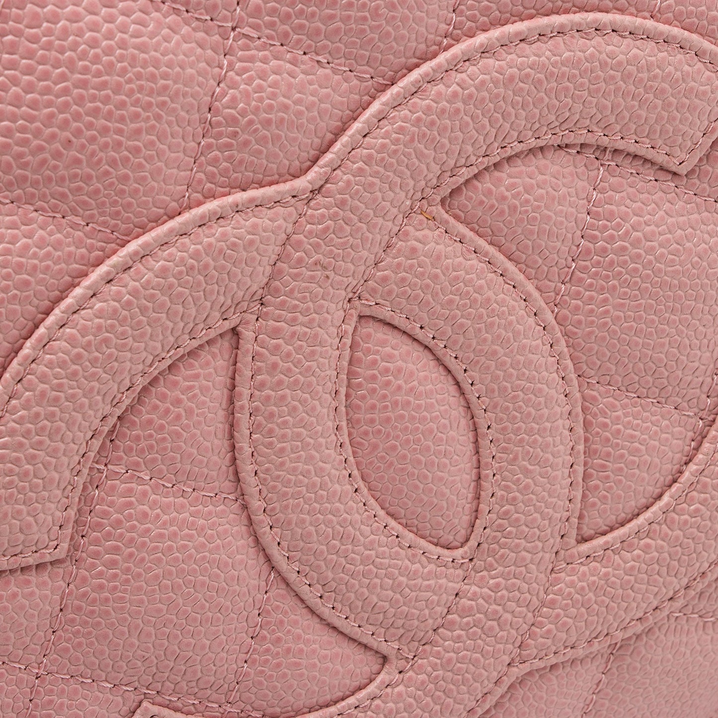 Chanel Caviar Leather Petite Shopping Tote (SHF-yT2Qvc)