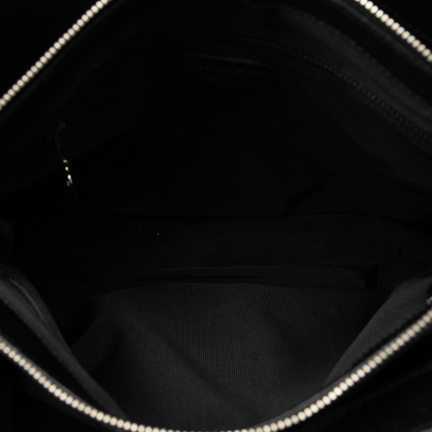 Chanel Caviar Leather Shoulder Bag (SHG-TR89E2)