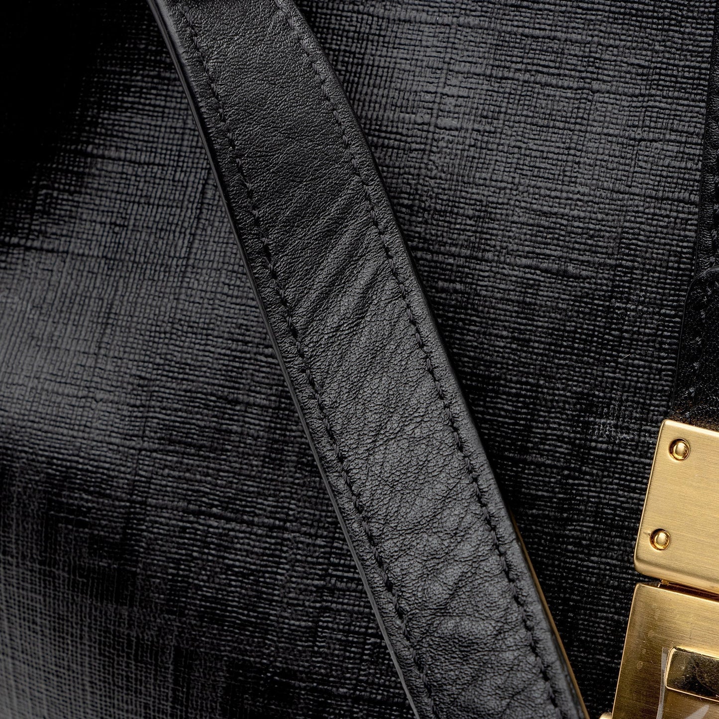 Fendi Zucchino Spalmati Chiusura Medium Tote