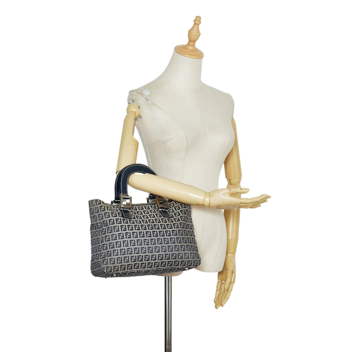 Fendi Zucchino Tote Bag (SHG-GWpfkv)