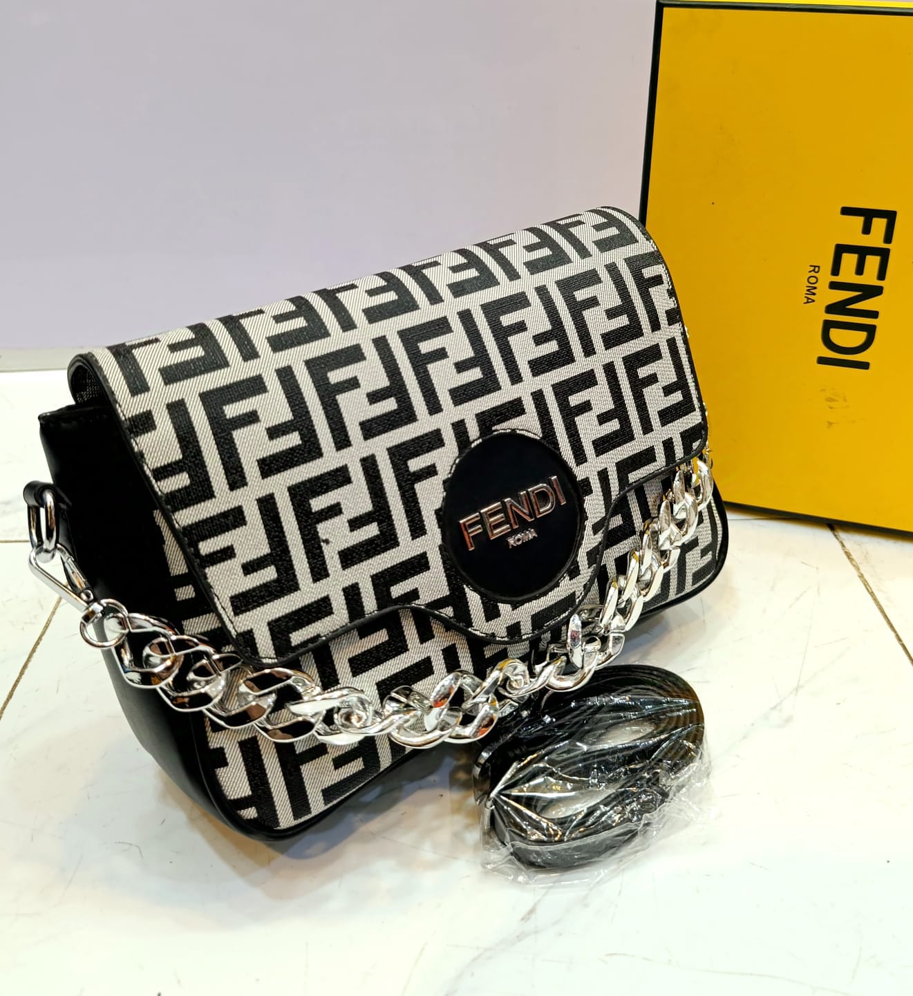 High-Quality Fendi Stylish Bag with Long Strap (black/white)