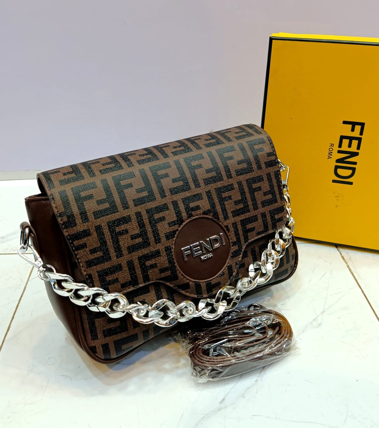 High-Quality Fendi Stylish Bag with Long Strap (brown/black)