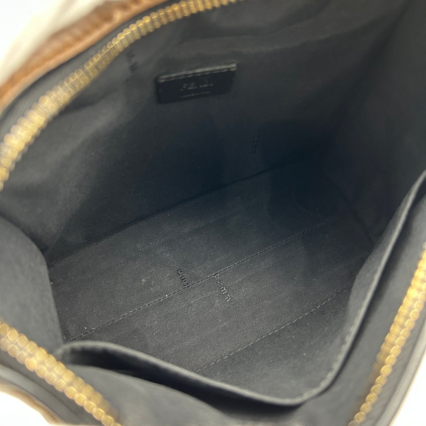 Pre-owned Fendi Lui Mini Messenger official LA17587