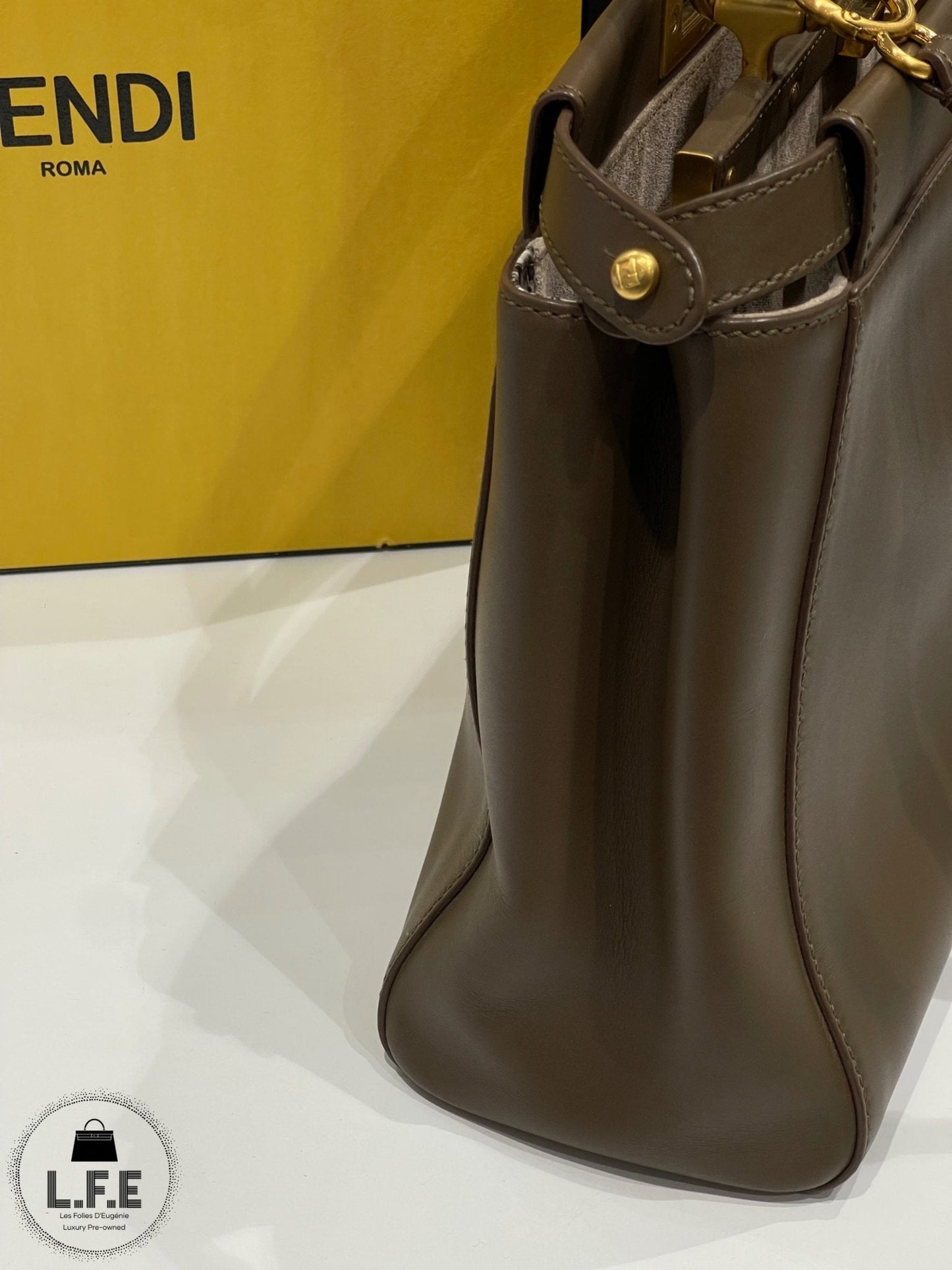 Fendi - Sac Peekaboo MM