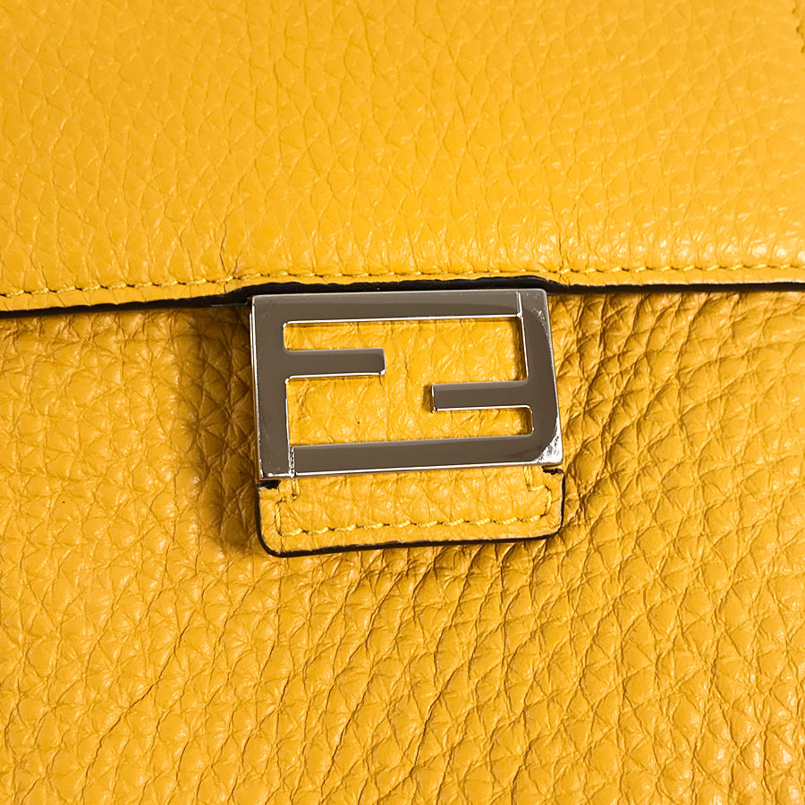 FENDI 7AS034 Shoulder bag