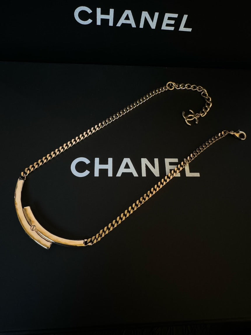 Chanel 22B Smilie Necklace Choker Gold Necklace