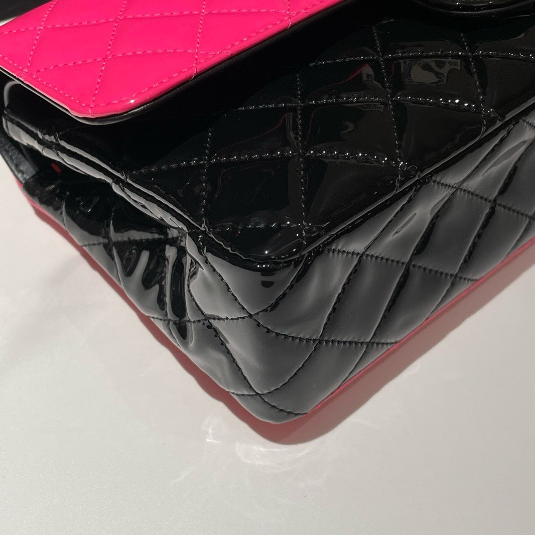 Chanel 20C Patent Leather Classic Flap Medium Pink & Black Shoulder Bag (2020)