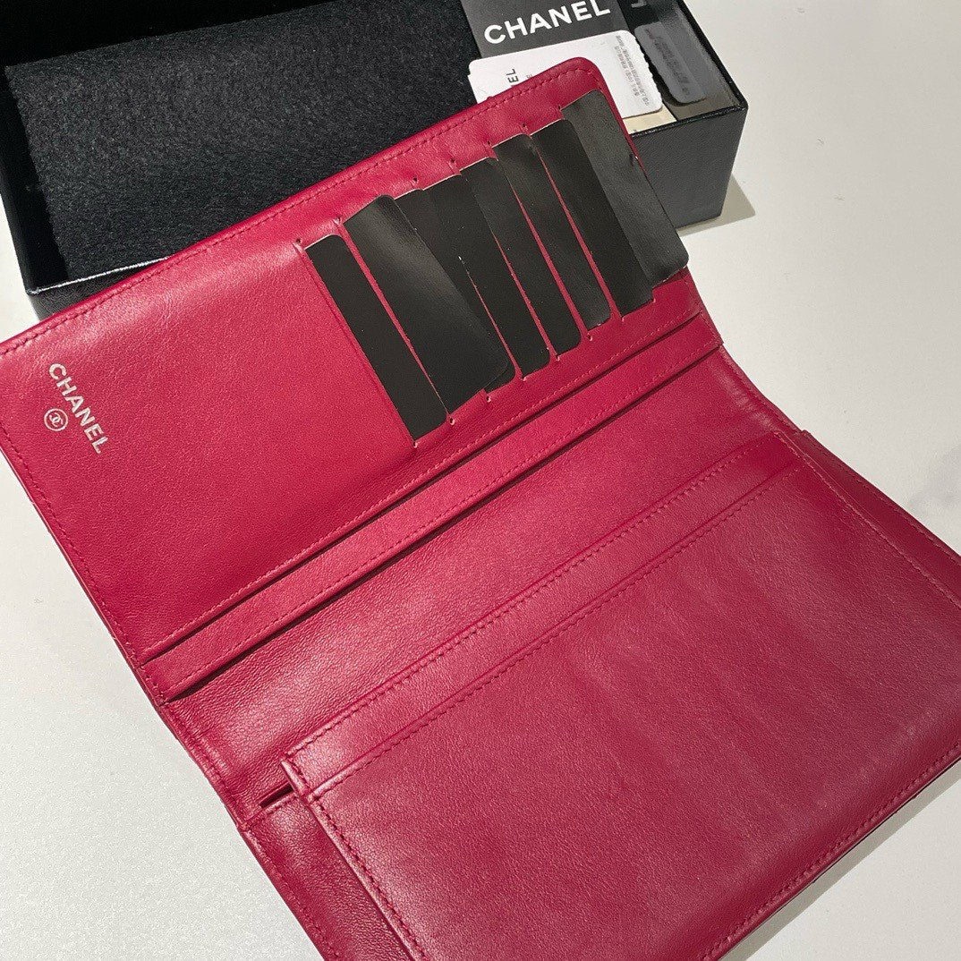 Chanel 2.55 Patent Leather Wallet Pink Unused (2010) #13683
