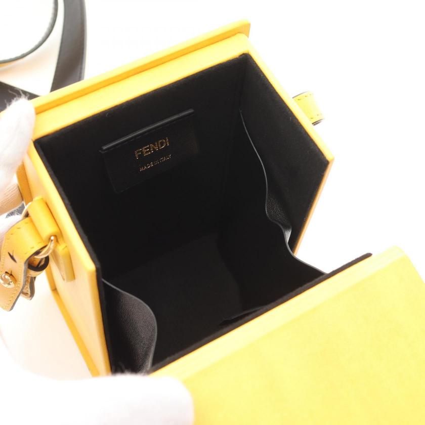 Pre-loved FENDI Box Shoulder Bag Leather Yellow - Excellent Condition