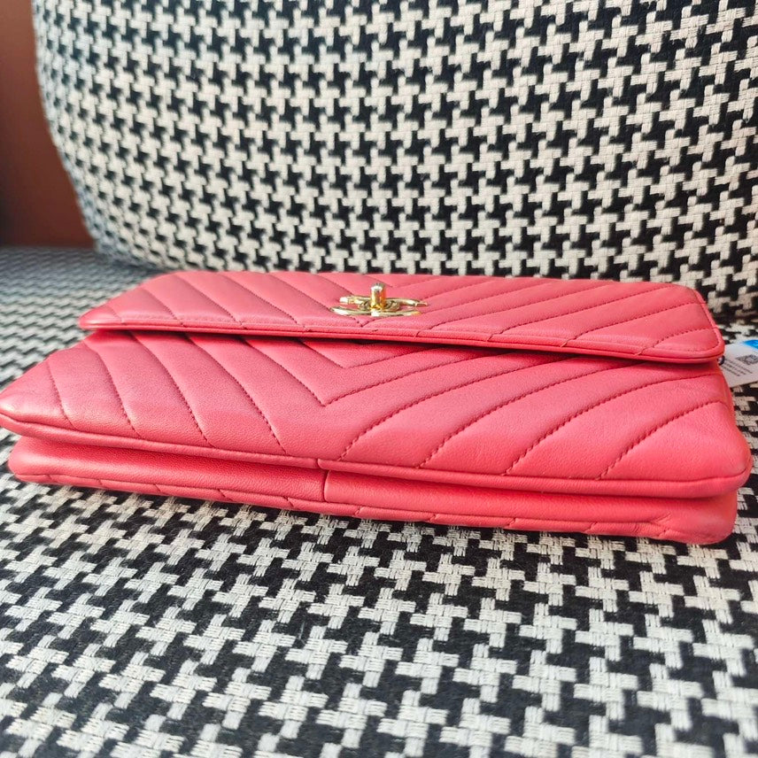 Preloved Chanel Trendy CC Pink Quilted Shoulder Bag