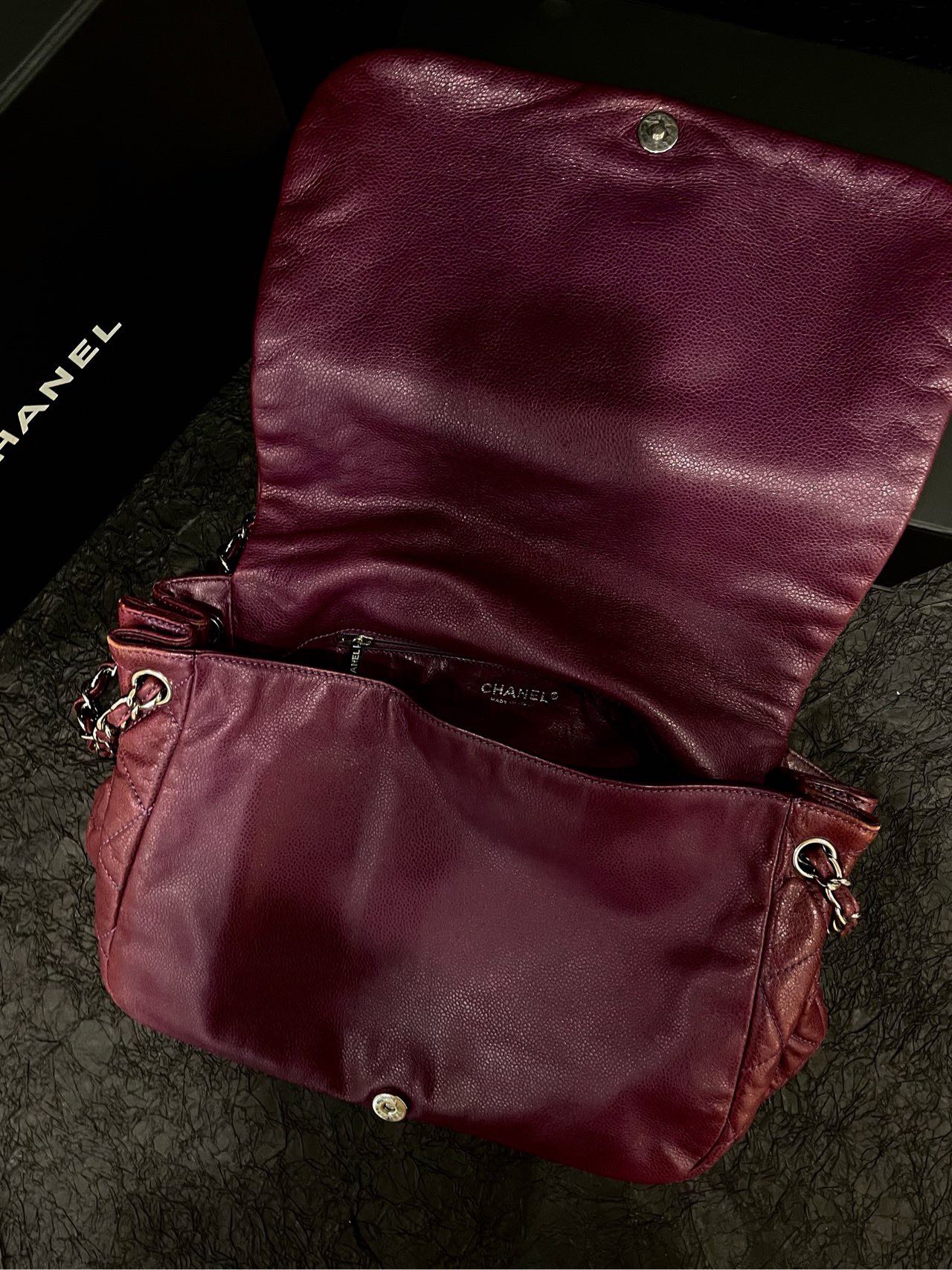 Chanel Berry Red Caviar Skin CC Logo Shoulder Bag