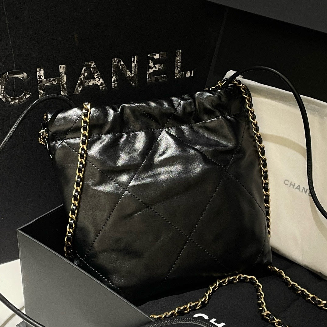 Chanel 22 Mini Bag Black Leather Shoulder Bag Brand New #13682