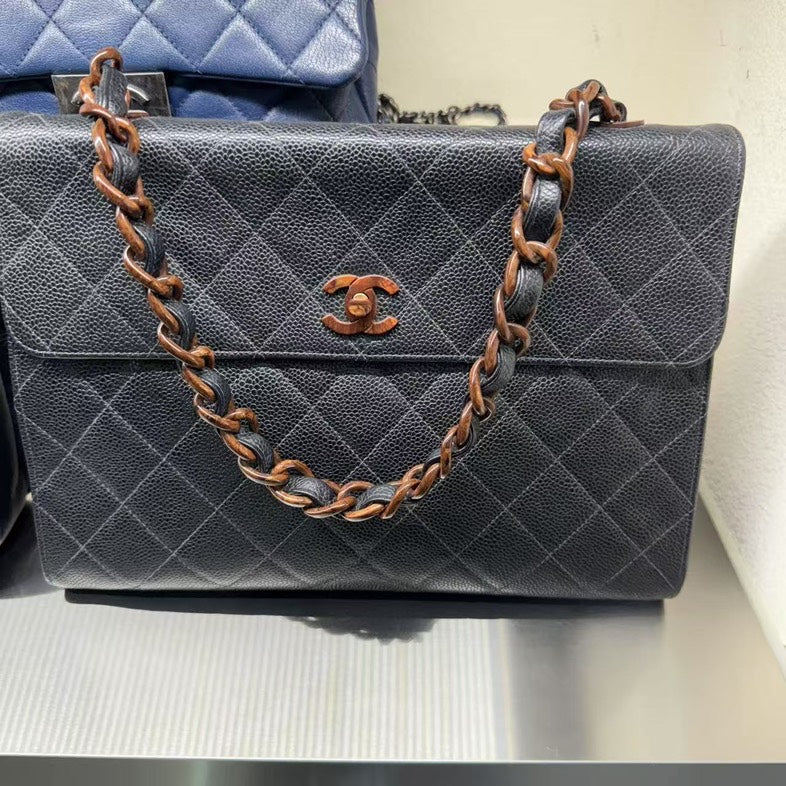 Preloved Chanel Classic Flap Bag Black Shoulder Bag