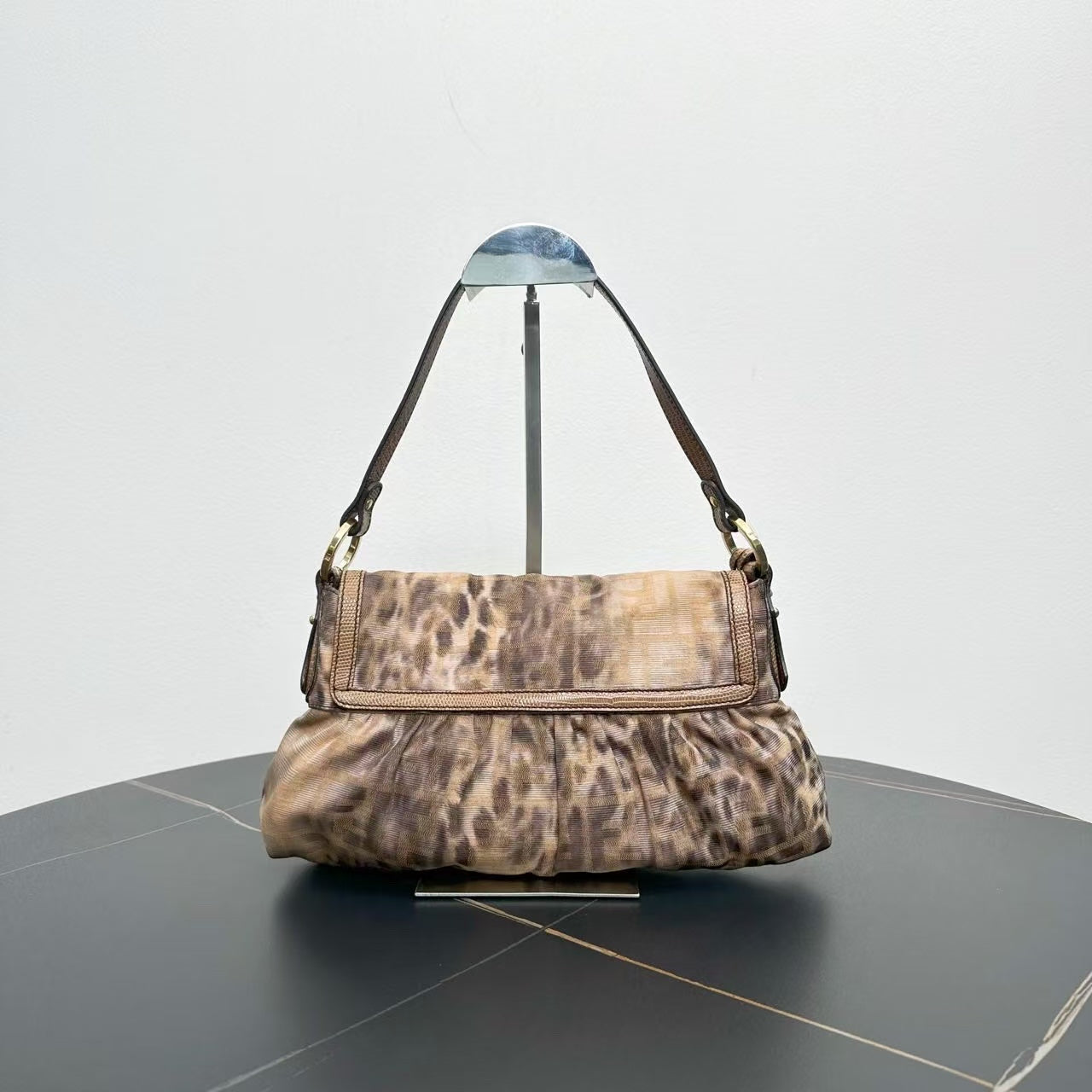 Preloved Fendi Leopard Print Shoulder Bag Beige