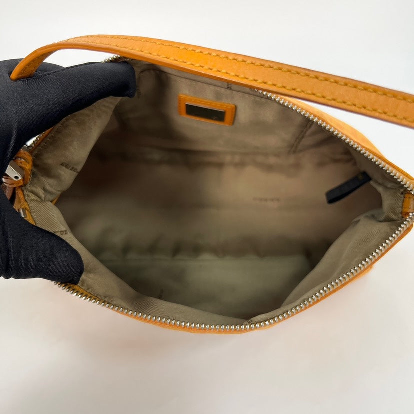 Preloved Fendi Hobo Bag Orange Canvas XJ9715