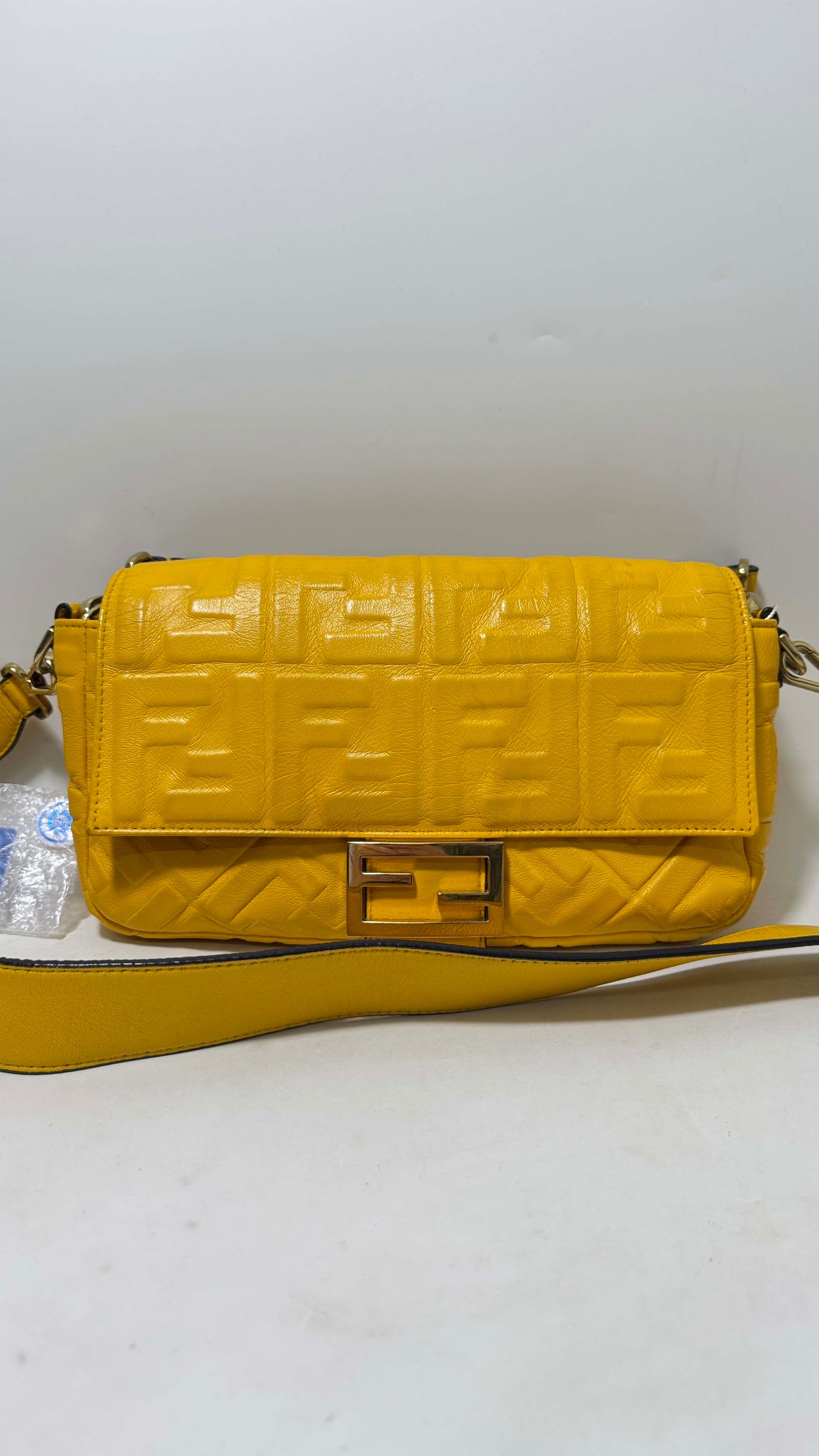 Preloved Fendi Baguette Bag Yellow Leather Shoulder Bag