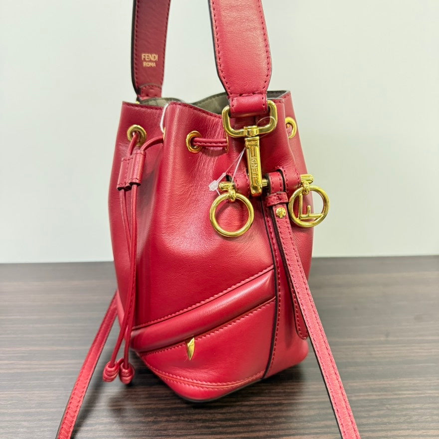 Preloved Fendi Leather Bucket Bag FM0039 Red Bucket Bag