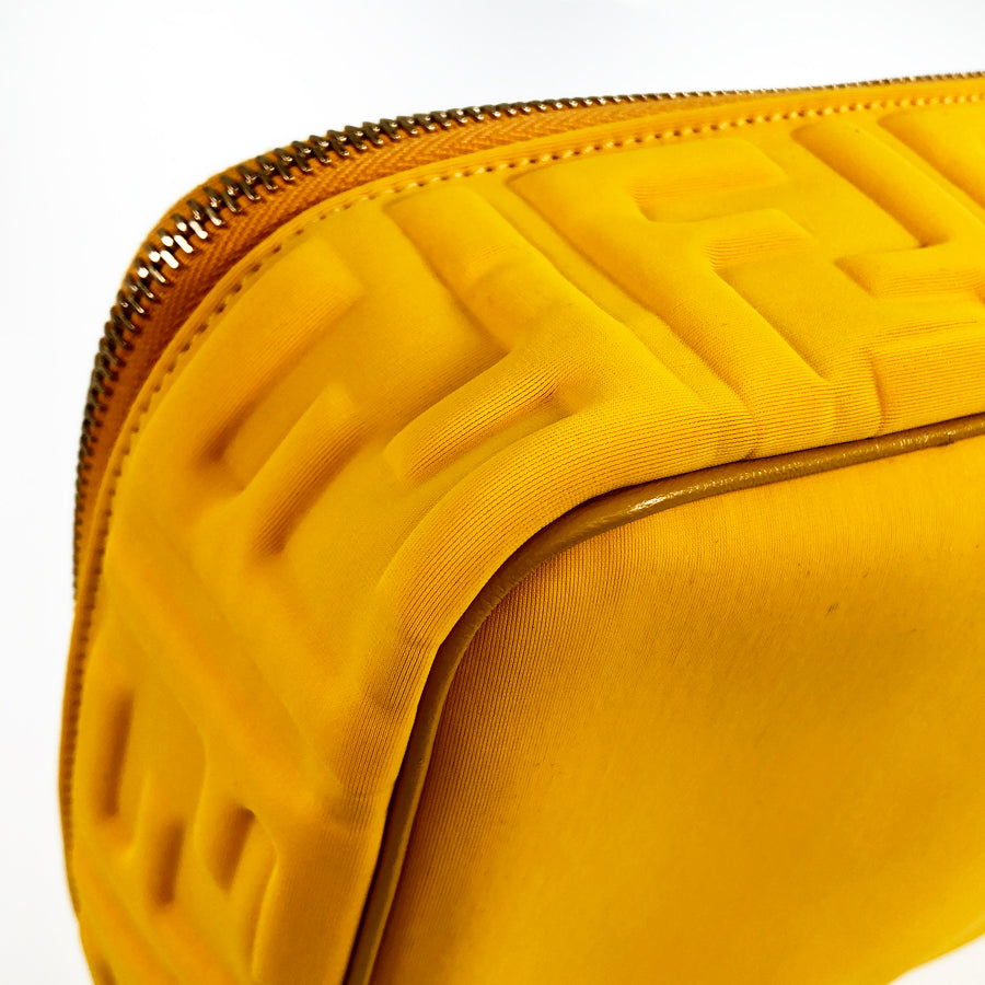 FENDI 8N0176 Pouch