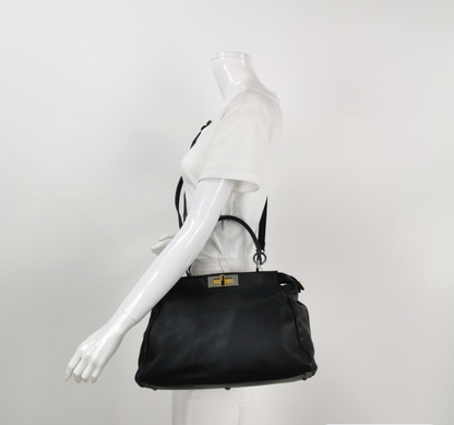 Preloved Fendi Peekaboo Medium Bag Black 250215781064350