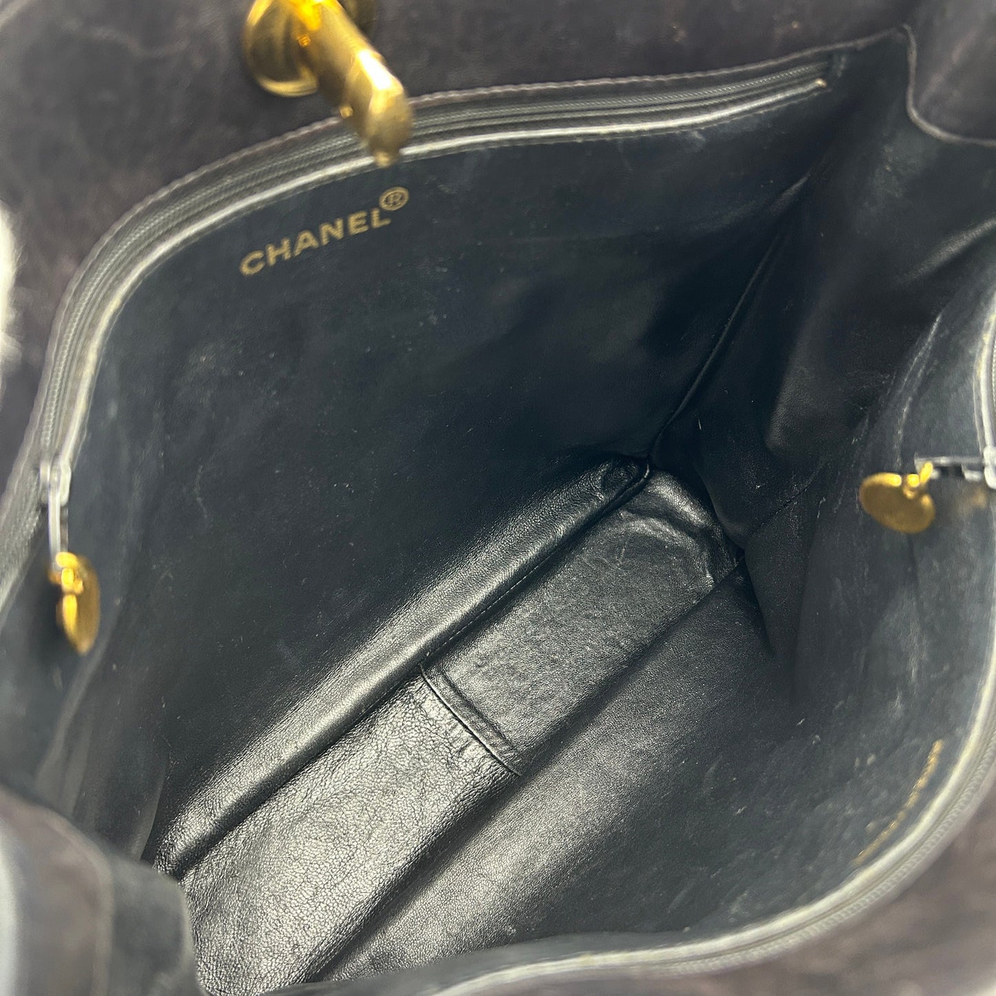Chanel Black Caviar Leather Tote Bag LA6332