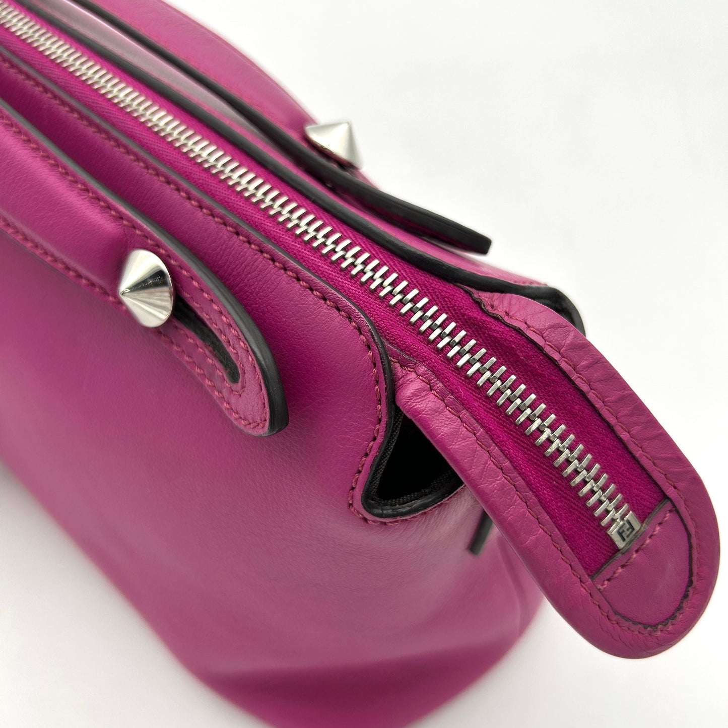 Pre-owned FENDI Vitello Dolce Medium By The Way Boston Bag Magenta CN2304200005