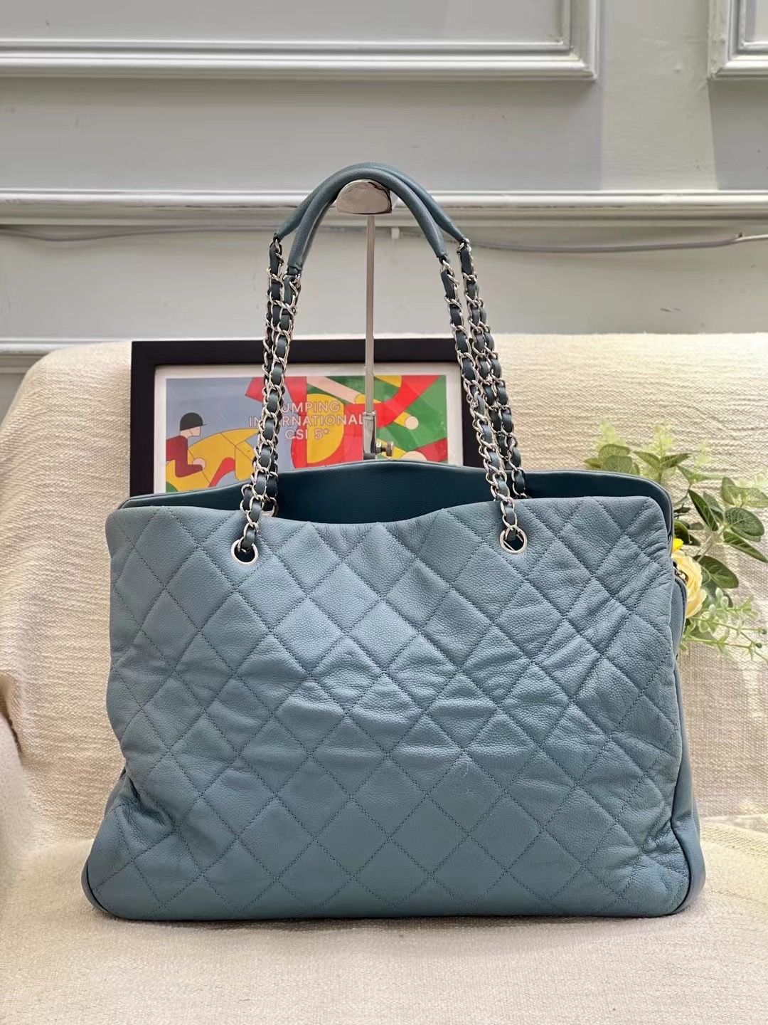 Preloved Chanel tote bag 44x29cm blue 10678