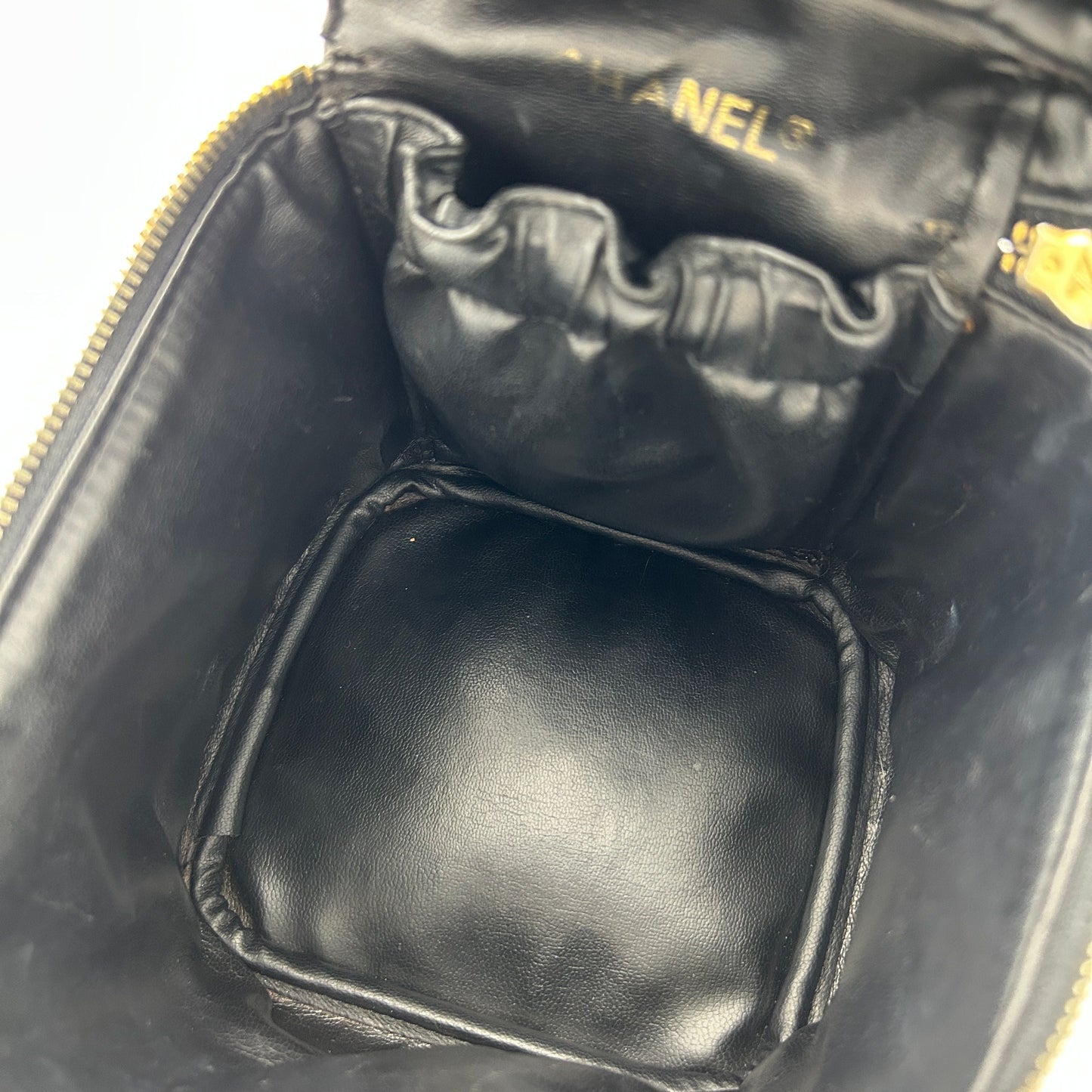CHANEL Calfskin Cosmetic Vanity Bag Black ch7727ds