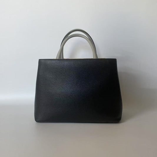 Preloved Fendi Peekaboo Black Leather Top Handle Bag