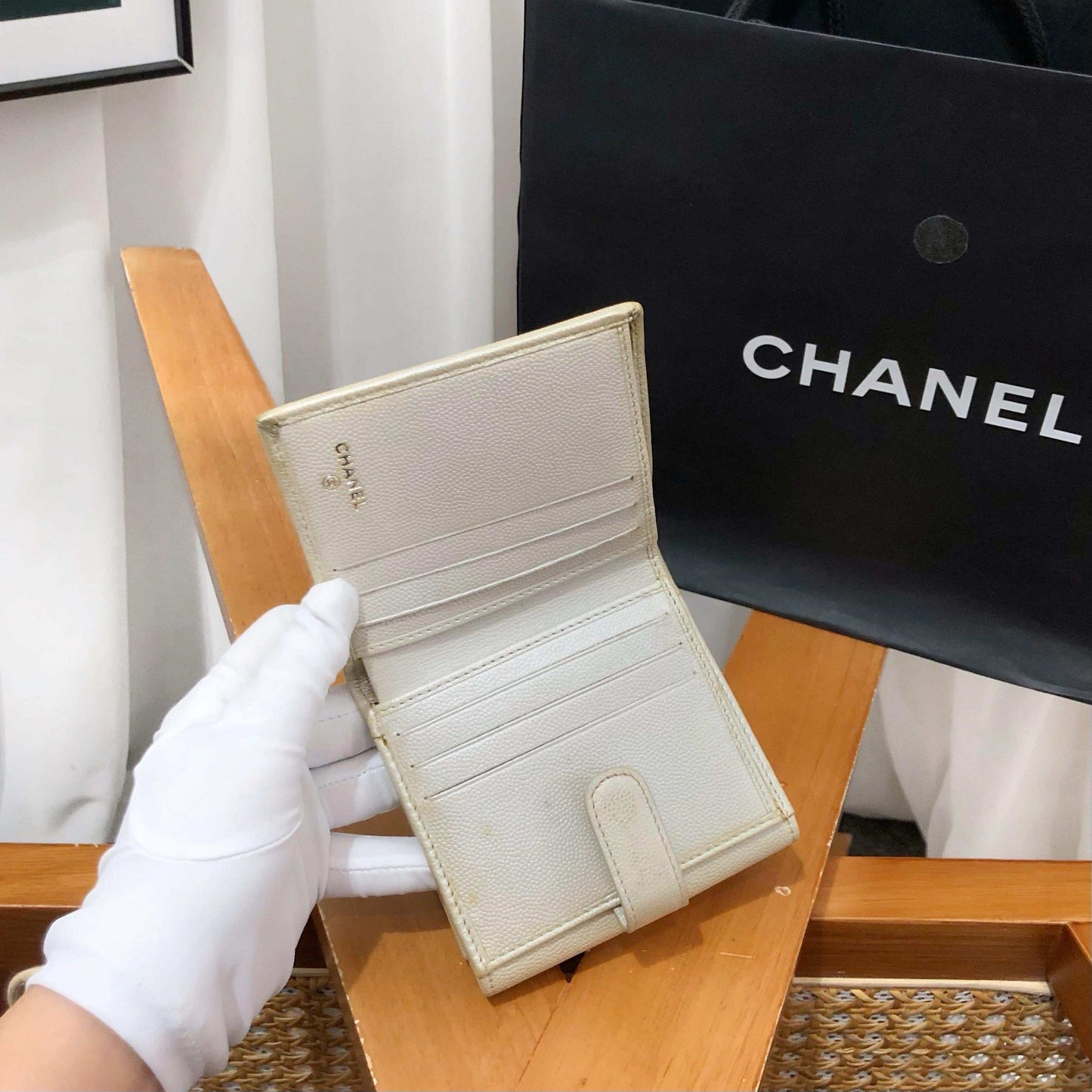 Chanel Beige Wallet - Preloved Classic Style