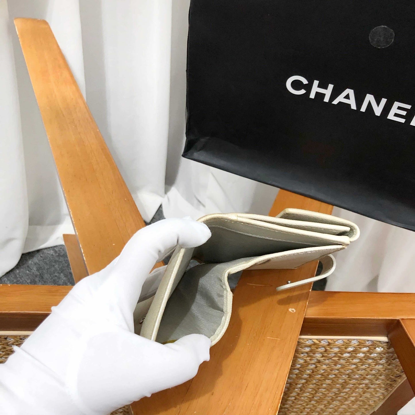 Chanel Beige Wallet - Preloved Classic Style
