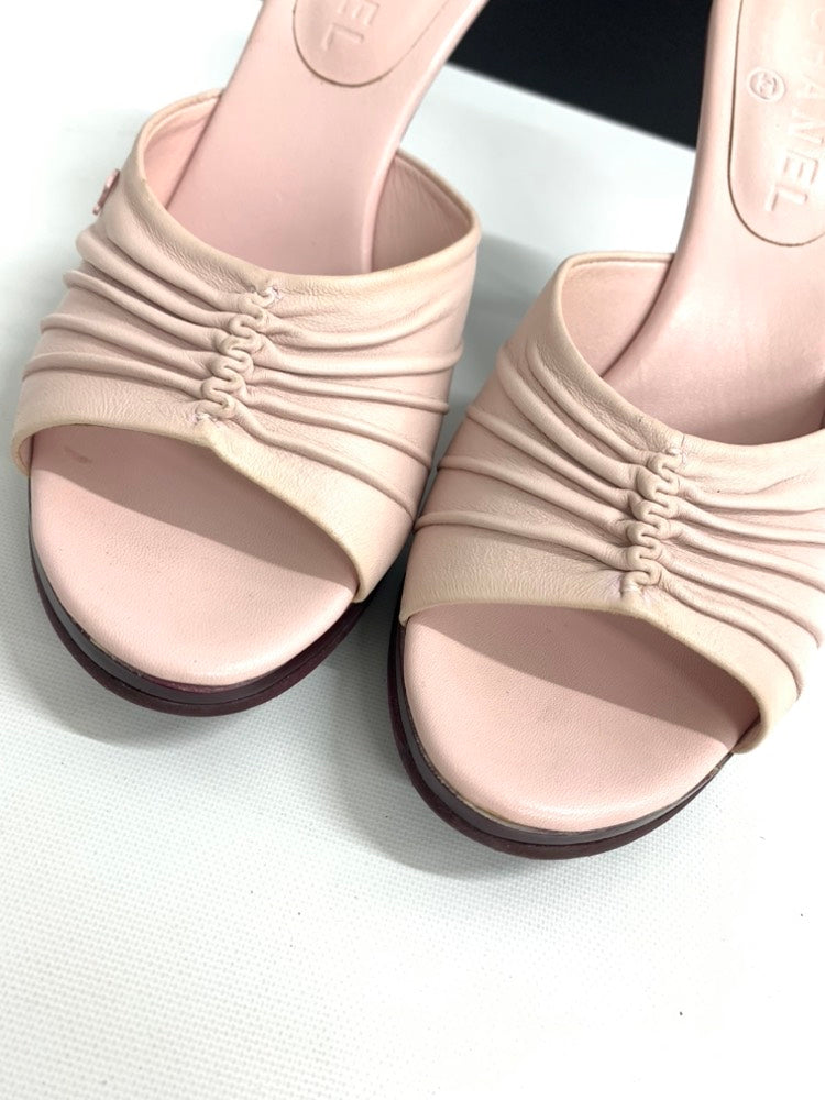 CHANEL Beige Strappy Sandals