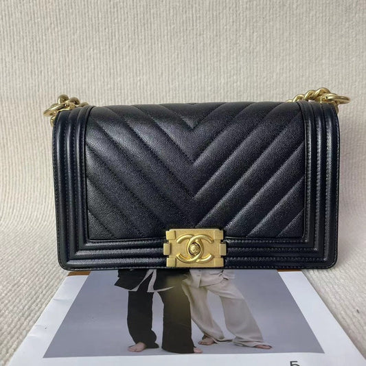 Preloved Chanel Leboy CHIP Bag 5020603 Black Leather Shoulder Bag