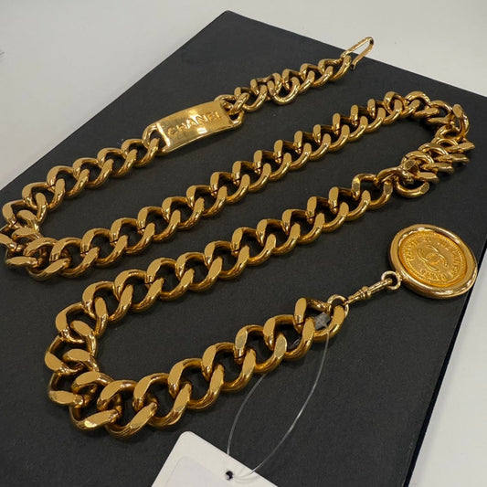 Vintage Chanel FM6086 Gold Chain Belt 31.5”