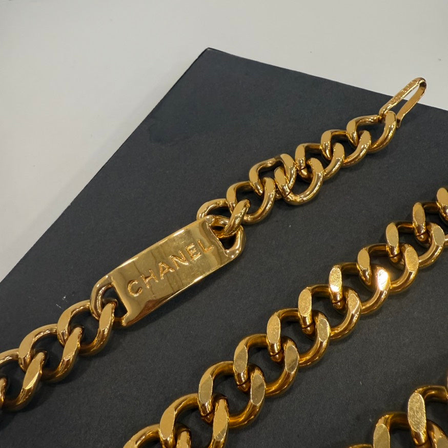 Vintage Chanel FM6086 Gold Chain Belt 31.5”