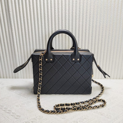 Preloved Chanel Quilted Black Leather Top Handle Bag 12255627