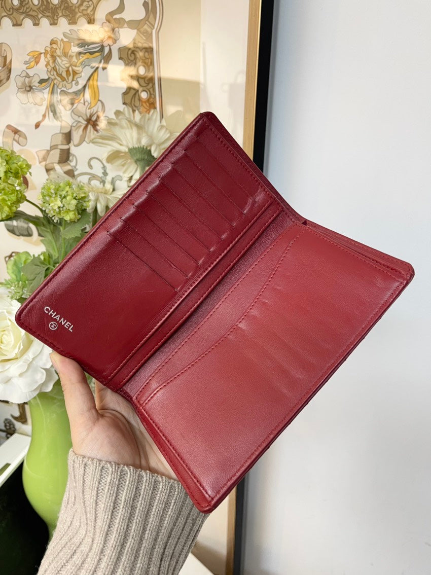 Preloved Chanel Red Bifold Wallet #5A - Vintage Leather Luxury