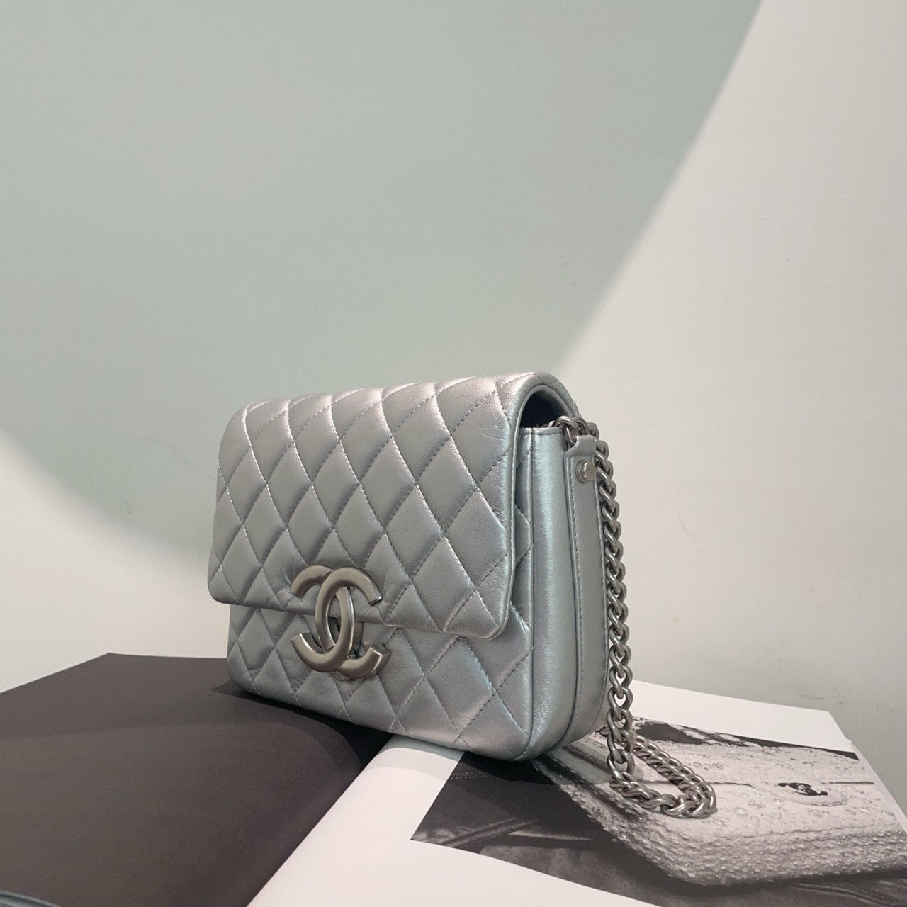 Preloved Chanel Metallic Lambskin Quilted Mini Flap Bag - Silver Mini Bag