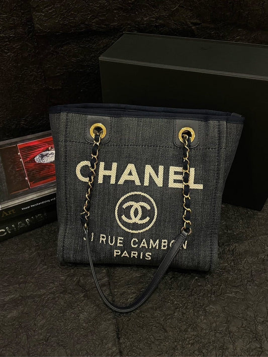 Chanel Almost New Navy Blue & White Bench Tote Bag S Size #17 with Card