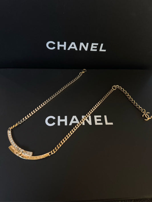 Chanel 22B Smilie Necklace Choker Gold Necklace