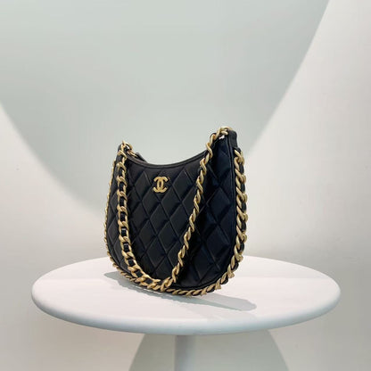 Chanel Black Quilted Leather Hobo Bag - Preloved