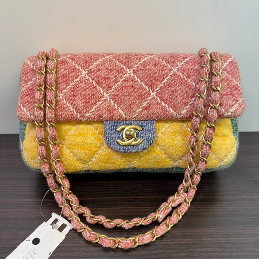 Preloved Chanel Multicolor Fabric Medium Single Flap Bag LB109750