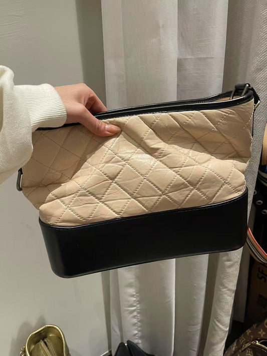 Preloved Chanel Quilted Beige and Black Shoulder Bag